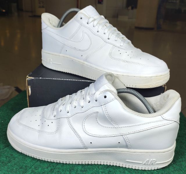 รองเท้า💥 NIKE AIR FORCE 1 💥ของแท้‼️สวยๆ สภาพดี💥ไซร์ 43 รูปที่ 2