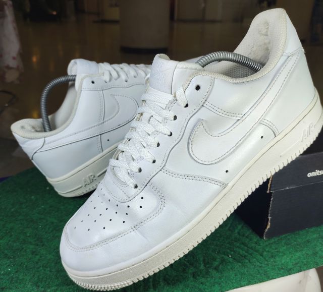 รองเท้า💥 NIKE AIR FORCE 1 💥ของแท้‼️สวยๆ สภาพดี💥ไซร์ 43 รูปที่ 11