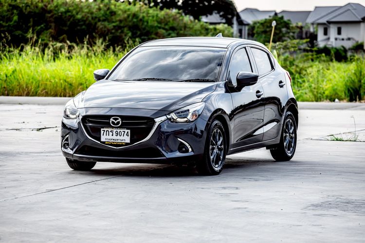 รถ Mazda Mazda 2 1.3 High Connect สี เทา