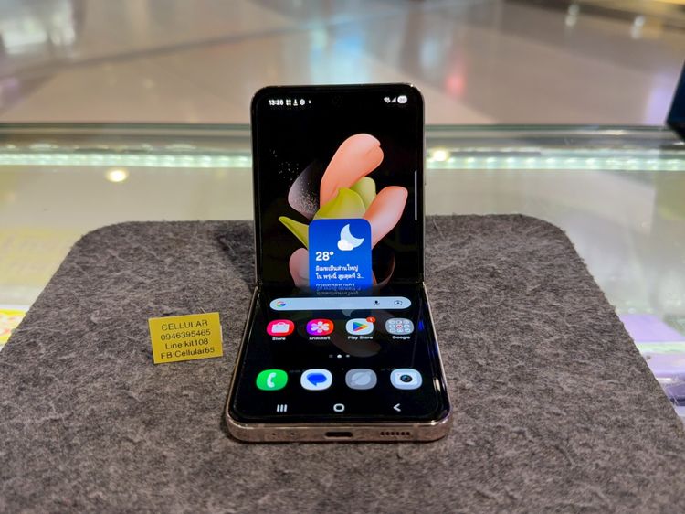 Z Flip 4 256GB สภาพสวยมาก เครื่องไทย รูปที่ 2