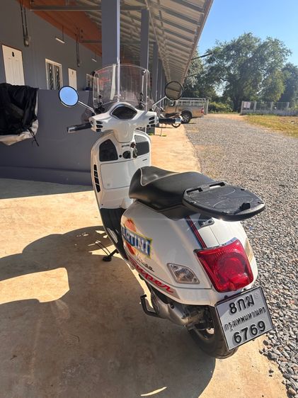 Vespa gts 300  รูปที่ 5