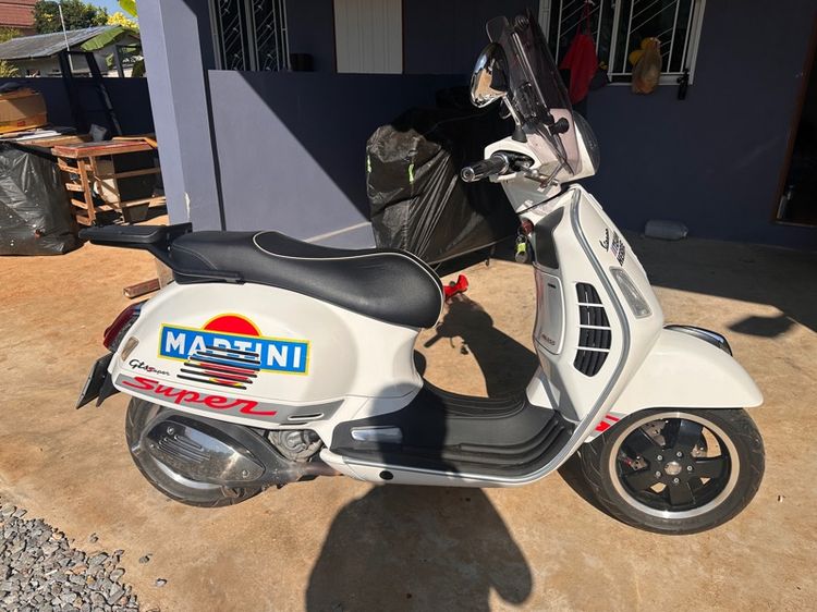 Vespa gts 300  รูปที่ 4
