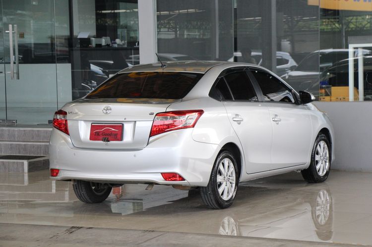 Toyota Vios 2016 1.5 E Sedan เบนซิน ไม่ติดแก๊ส เกียร์อัตโนมัติ บรอนซ์เงิน รูปที่ 2