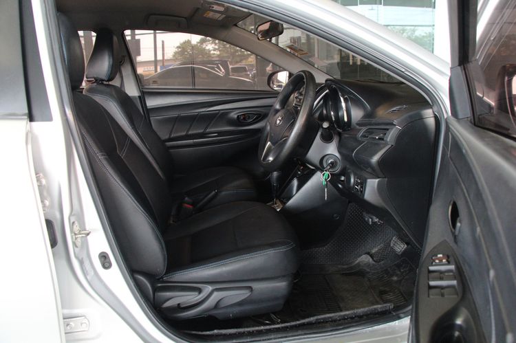 Toyota Vios 2016 1.5 E Sedan เบนซิน ไม่ติดแก๊ส เกียร์อัตโนมัติ บรอนซ์เงิน รูปที่ 3