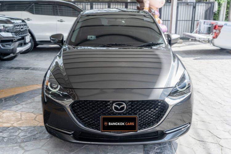 Mazda Mazda 2 2023 1.3 Skyactiv-G S Leather Sports Sedan เบนซิน เกียร์อัตโนมัติ เทา รูปที่ 3