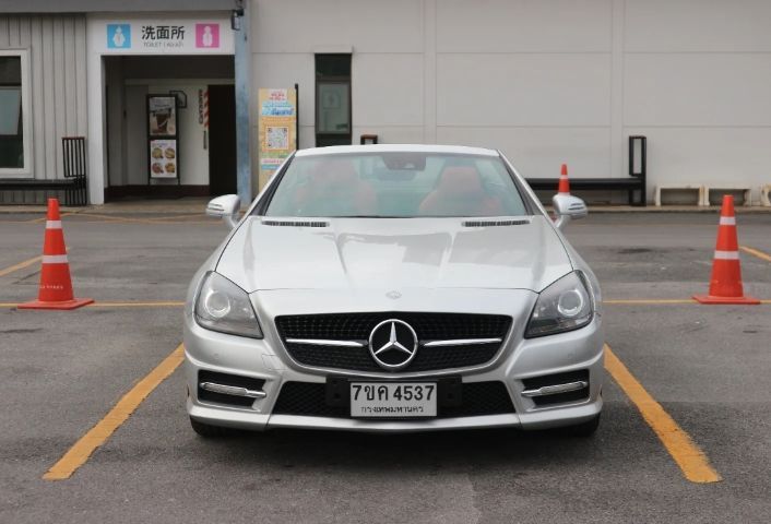 Mercedes-Benz SLK-Class 2012 SLK200 AMG Sedan เบนซิน ไม่ติดแก๊ส เกียร์อัตโนมัติ บรอนซ์เงิน รูปที่ 2