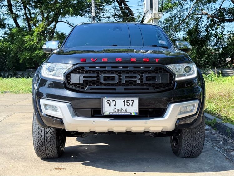 รถ Ford Everest 3.2 Titanium+ 4WD สี ดำ