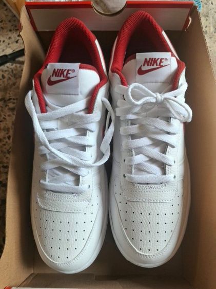รองเท้า Nike มิอหนึ่ง แตะพื้น 20 เมตรขายเพราะใส่ไม่ได้ รูปที่ 2