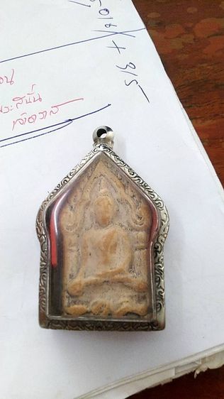 พระขุนแผนให้บูชาขลังศักดิ์สิทธิ์มากแขวนขึ้นคอแล้วเห็นผลสำหรับชายที่หาหญิงนัดส่งชัวร์ รูปที่ 3