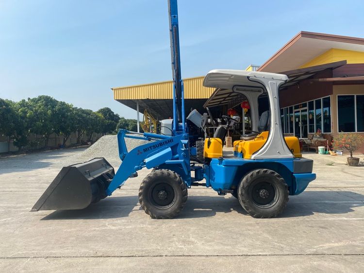 รถตักล้อยาง MITSUBISHI รุ่น WS210  บุ้งกี๋ 0.7 คิว  รถเก่านอกนำเข้า รูปที่ 3
