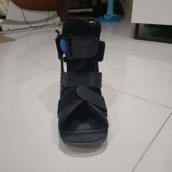 รองเท้าเฝือกลมสภาพใหม่ รูปที่ 4