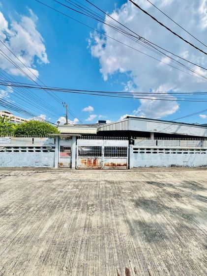 ขายบ้านหลังมุม แปลงสวย วังทองหลาง-บางกะปิ ซอยลาดพร้าว 101 แยก 25  ทำเลดี เข้าซอยไม่ลึก  รูปที่ 2