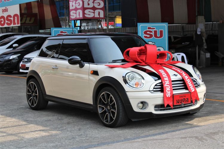 รถ Mini COOPER 3 DOOR HATCH 1.5 สี ขาว