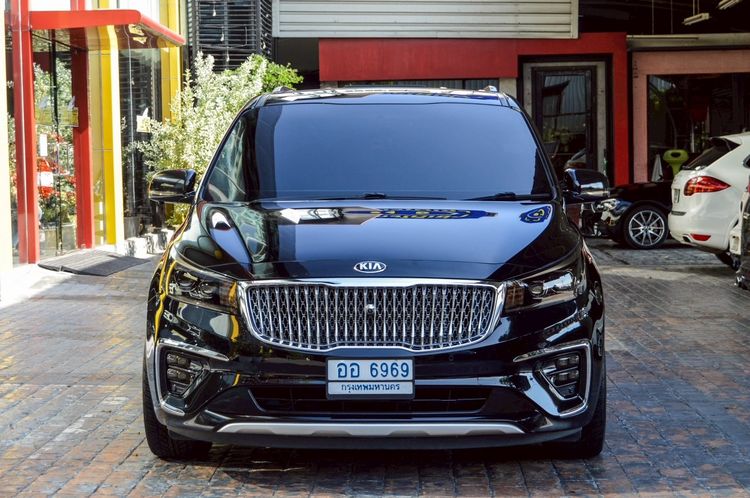Kia Grand Carnival 2018 2.2 SXL Utility-car ดีเซล ไม่ติดแก๊ส เกียร์อัตโนมัติ ดำ รูปที่ 2