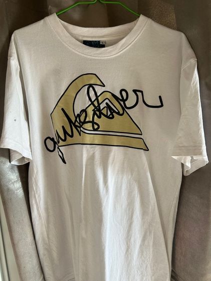เสื้อยืด