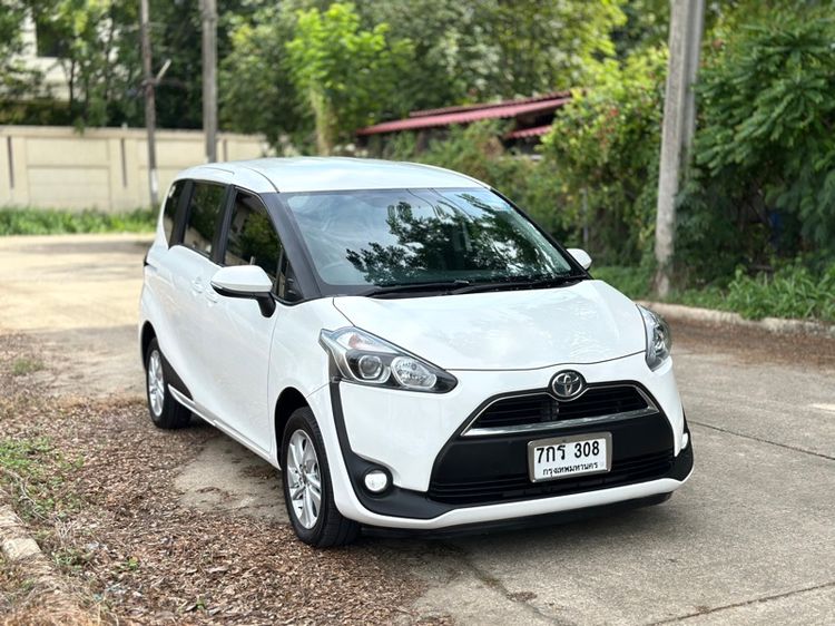 Toyota Sienta 2019 1.5 G Utility-car เบนซิน เกียร์อัตโนมัติ ขาว รูปที่ 3