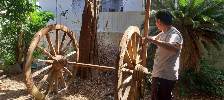 อื่นๆ ขายล้อเกวียนโบราณ