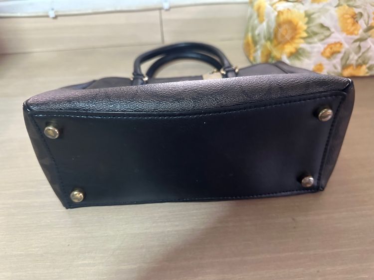 coach สภาพดี เเต่สายยาวหาย รูปที่ 2