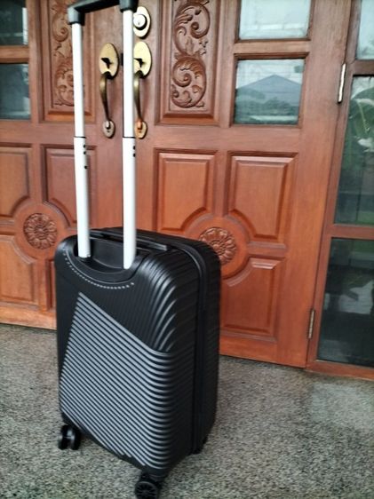 ขายกระเป๋าเดินทางของใหม่ รูปที่ 3