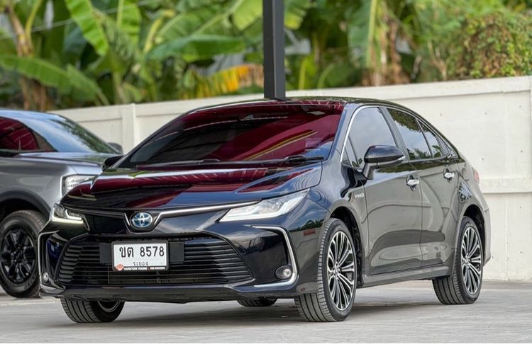 Toyota Altis 2019 1.8 Hybrid High Sedan ไฮบริด ไม่ติดแก๊ส เกียร์อัตโนมัติ ดำ รูปที่ 2