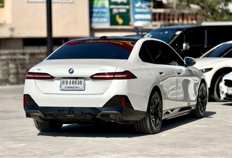 BMW I5 2023 eDrive40 M Sport Sedan ไฟฟ้า ไม่ติดแก๊ส เกียร์อัตโนมัติ ขาว รูปที่ 4