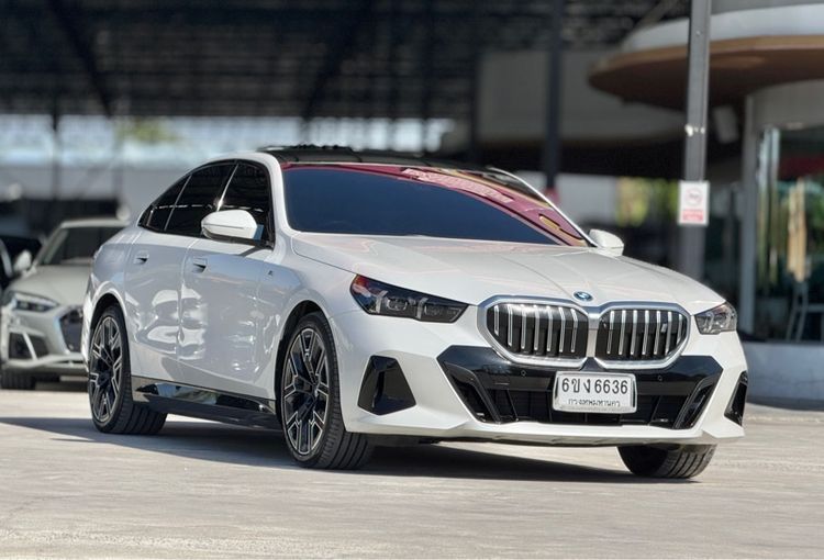 BMW I5 2023 eDrive40 M Sport Sedan ไฟฟ้า ไม่ติดแก๊ส เกียร์อัตโนมัติ ขาว รูปที่ 2