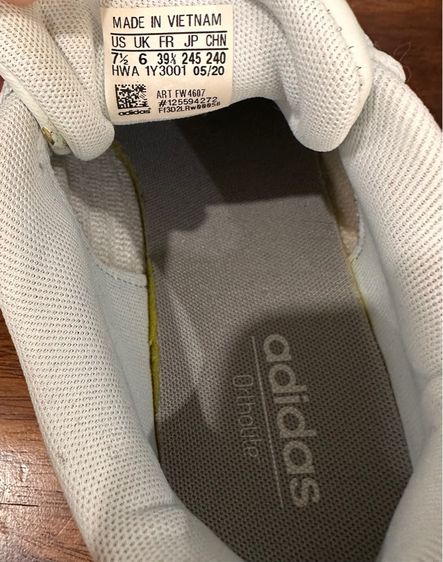 รองเท้าผ้าใบ adidas ของแท้ รูปที่ 7