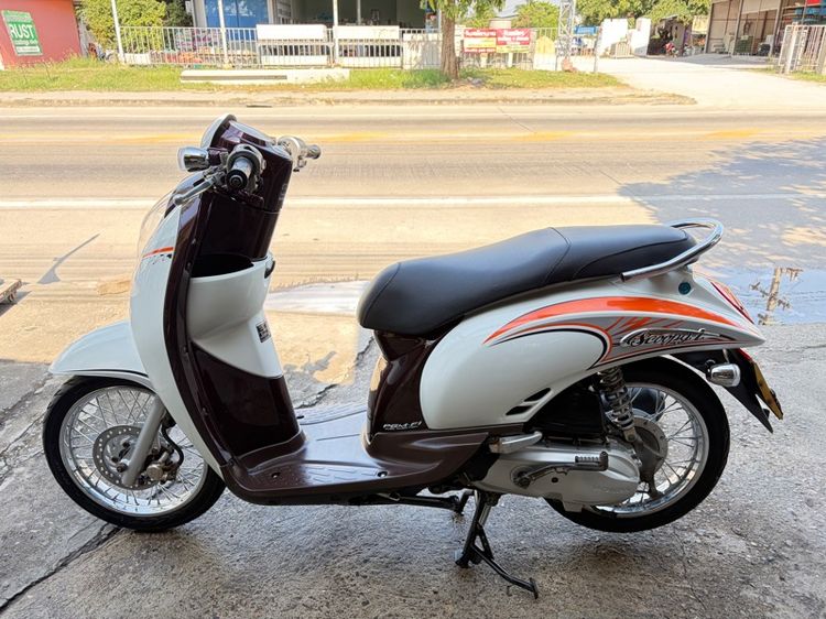 HONDA SCOOPY I รูปที่ 3
