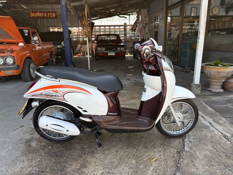 HONDA SCOOPY I รูปที่ 2