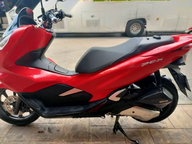 ขายPCX150c.รถปี19สภาพเดิมๆเครืองดี รูปที่ 4