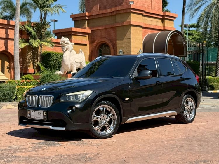 รถ BMW X1 2.0 sDrive18i สี ดำ