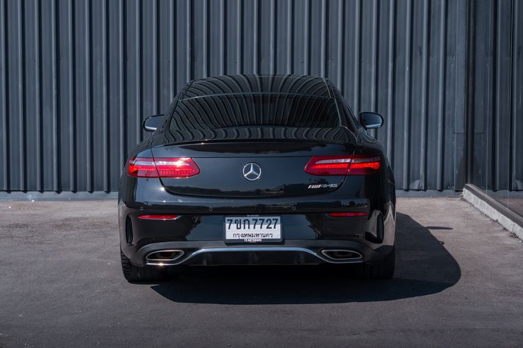Mercedes-Benz E-Class 2019 E200 Sedan เบนซิน ไม่ติดแก๊ส เกียร์อัตโนมัติ ดำ รูปที่ 3