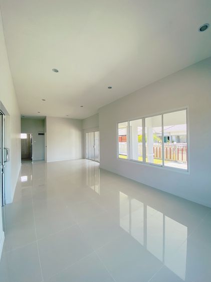 ขายด่วน บ้านสวย หลังใหญ่ติดถนน โครงการบารมี ระยอง รูปที่ 3