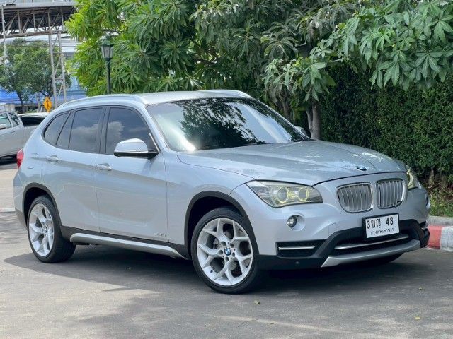 BMW X1 2015 2.0 sDrive18i xLine Utility-car เบนซิน ไม่ติดแก๊ส เกียร์อัตโนมัติ บรอนซ์เงิน