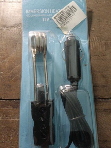 อุปกรณ์ต้มน้ำในรถ