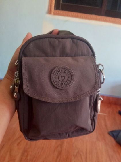 หญิง น้ำตาล คอตตอน Kipling กระเป๋าสะพายมือ 1 ใบละ 250 บาท