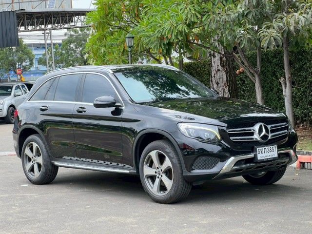 Mercedes-Benz GLC-Class 2018 GLC250d Utility-car ดีเซล ไม่ติดแก๊ส เกียร์อัตโนมัติ ดำ