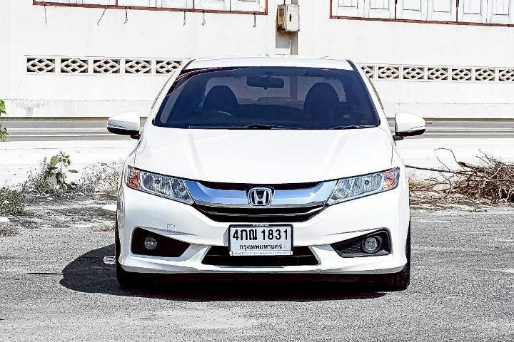 Honda City 2015 1.5 V Plus i-VTEC Sedan เบนซิน ไม่ติดแก๊ส เกียร์อัตโนมัติ ขาว รูปที่ 2