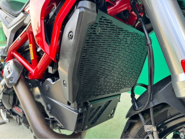 Ducati Hypermotard821 ปี2015 สีแดง รูปที่ 8