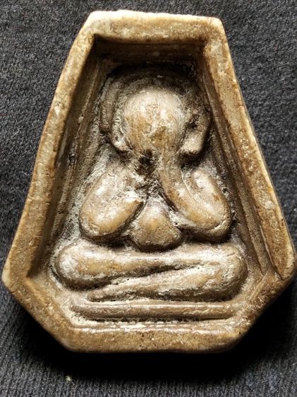 พระปิดตาไม่ทราบสำนักครับ รูปที่ 12