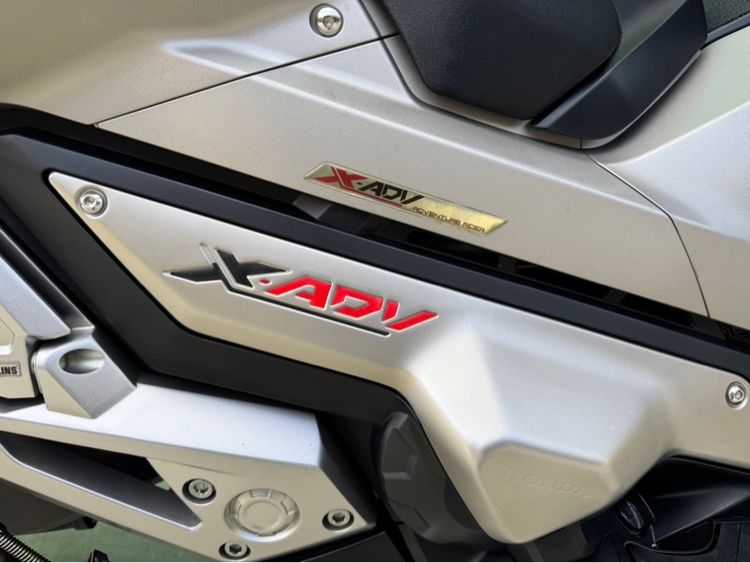 Honda X-adv 750 สีเทาดำ ปี18จด20 รูปที่ 4