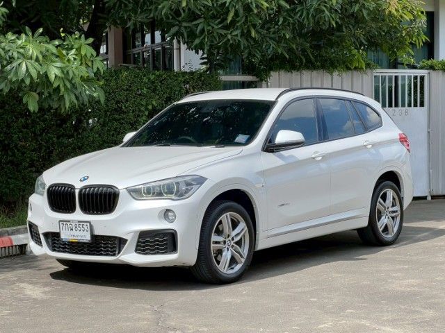 BMW X1 2018 2.0 sDrive18d M Sport Utility-car ดีเซล ไม่ติดแก๊ส เกียร์อัตโนมัติ ขาว รูปที่ 2