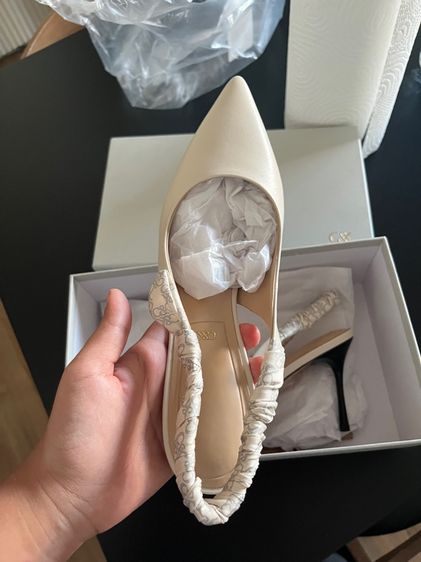 รองเท้าส้นสูง Chalres and Keith  รูปที่ 2