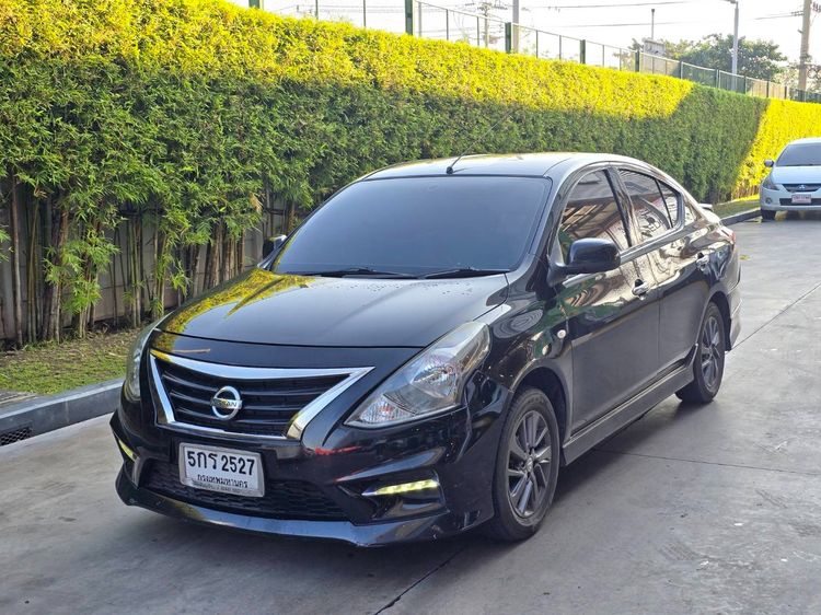 Nissan Almera 2015 1.2 E Sportech Sedan เบนซิน ไม่ติดแก๊ส เกียร์อัตโนมัติ ดำ รูปที่ 3