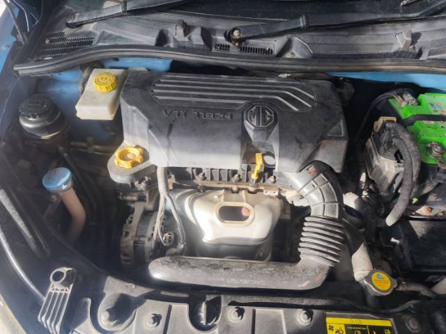 MG MG3 2016 1.5 X Sedan เบนซิน ไม่ติดแก๊ส เกียร์อัตโนมัติ ฟ้า รูปที่ 4