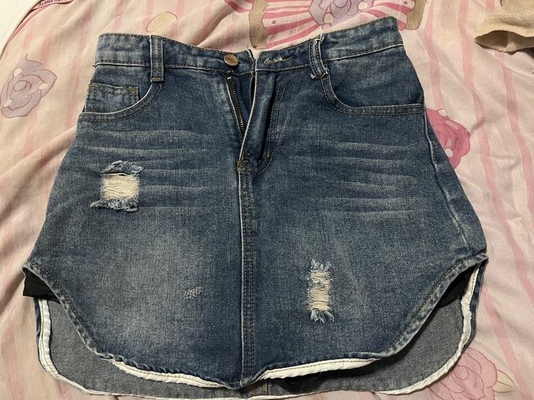 กระโปรงยีนส์