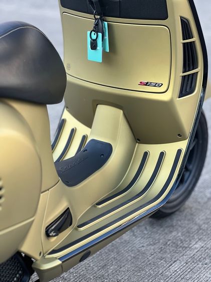 Vespa GTS150 4v 2023 1,200km สีสวยมาก รูปที่ 17