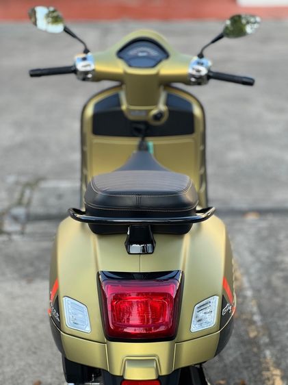 Vespa GTS150 4v 2023 1,200km สีสวยมาก รูปที่ 7