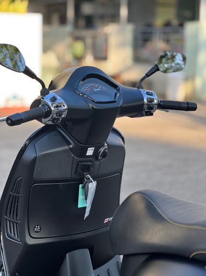 Vespa GTS1504v 2023 สีดำด้าน สวยสุดๆ รูปที่ 13