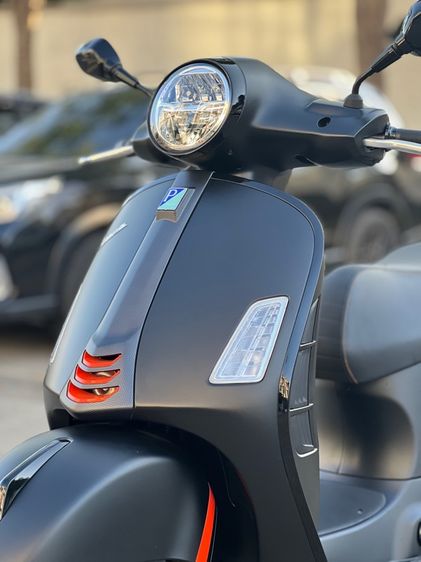 Vespa GTS1504v 2023 สีดำด้าน สวยสุดๆ รูปที่ 15